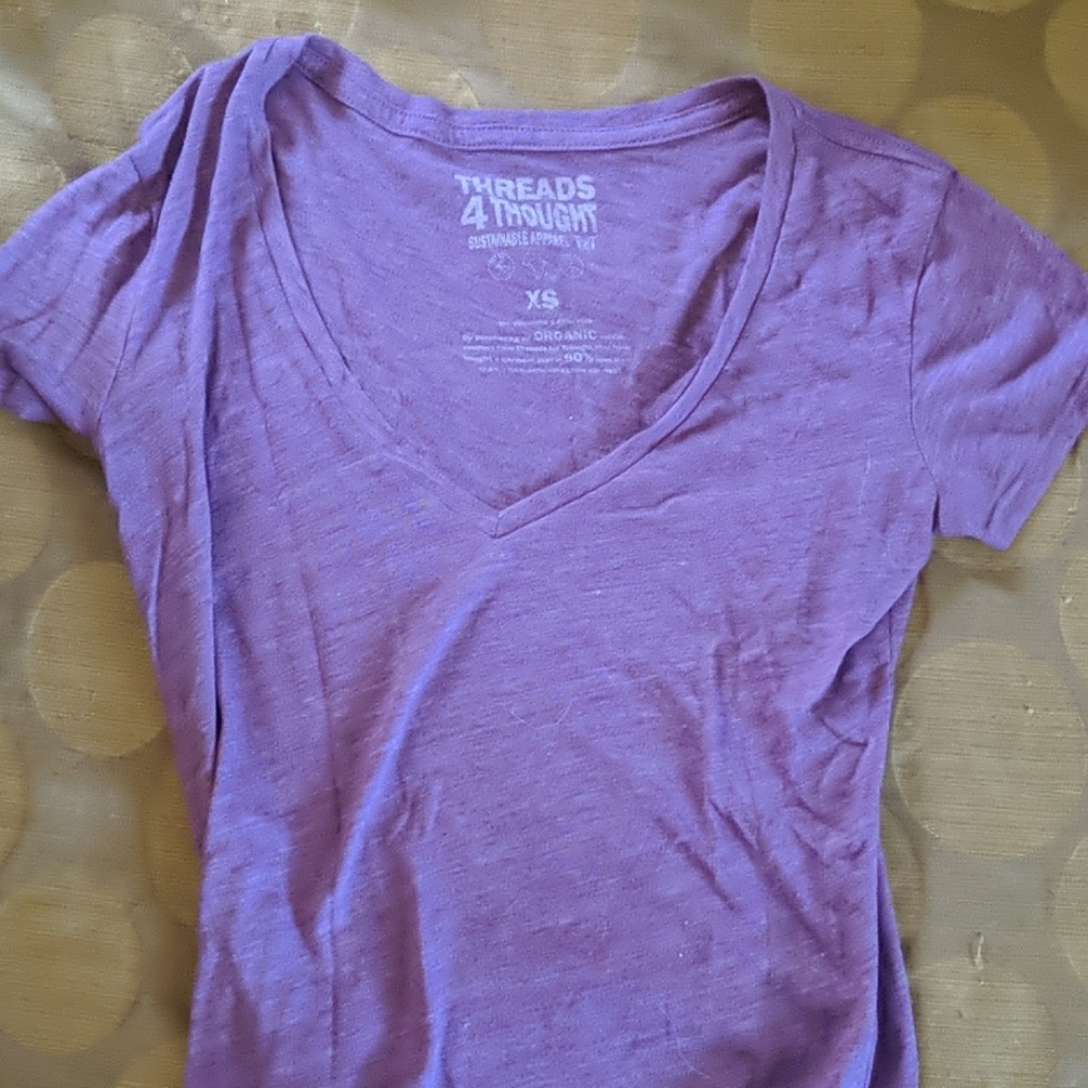 Tee shirt
